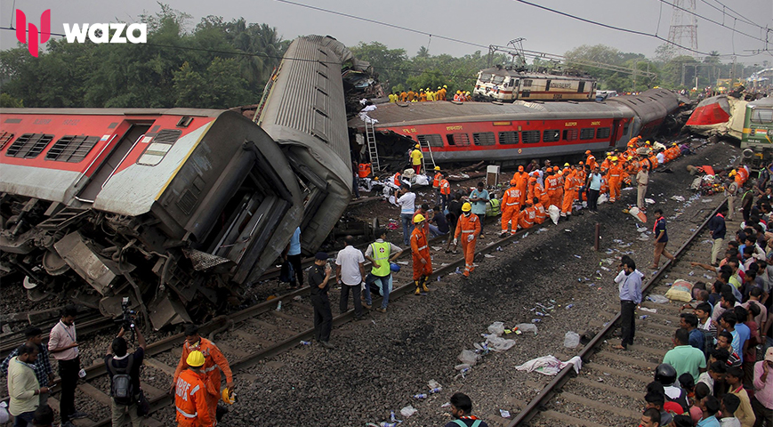 At Least Eight Dead In India Train Crash